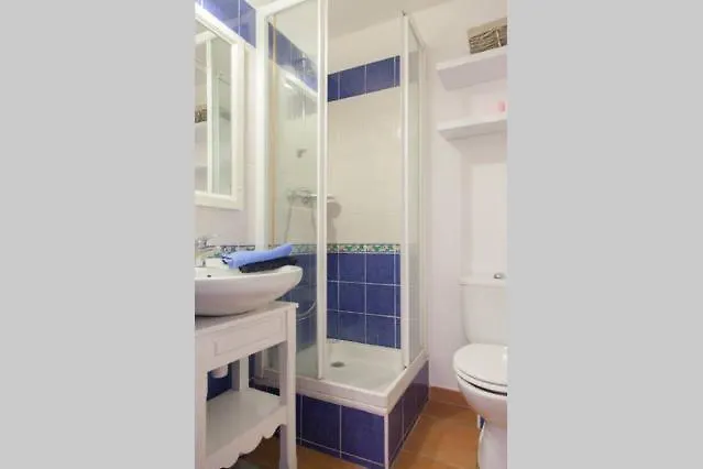 2-Bedroom Apartment Steps From Debarquement Beach With Pool * Saint-Raphaël